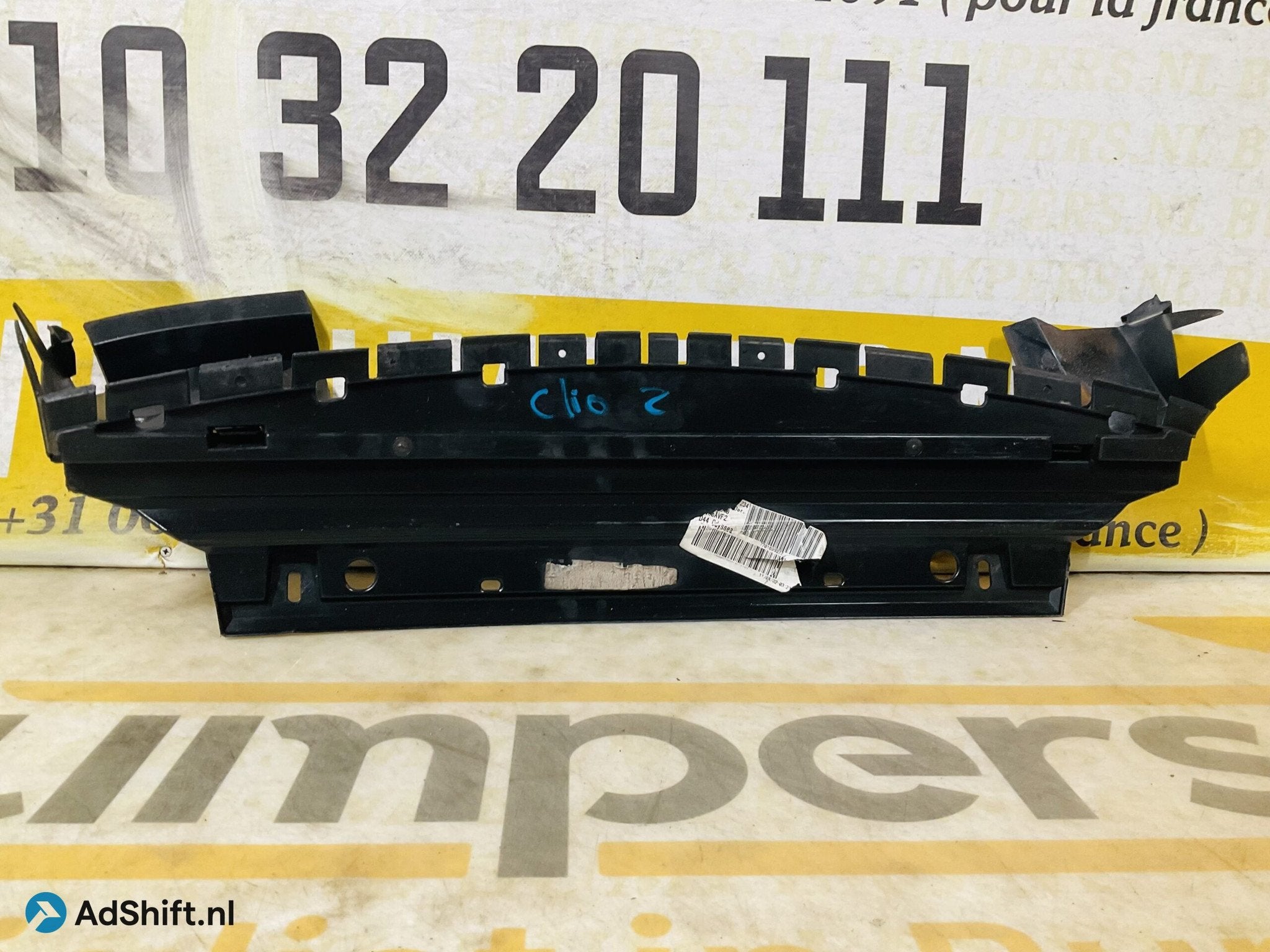 Onderplaat Renault clio 2 n8200074019 Bumperlip 2-R3-10812, Bumper