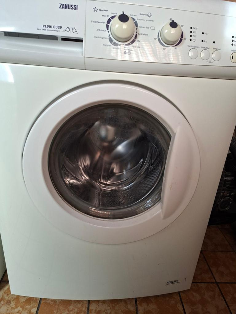 Zanussi Voorlader Wasmachine - Goede Staat, Witgoed en Apparatuur, Wasmachines, Ophalen, Gebruikt, Handwasprogramma, Voorlader
