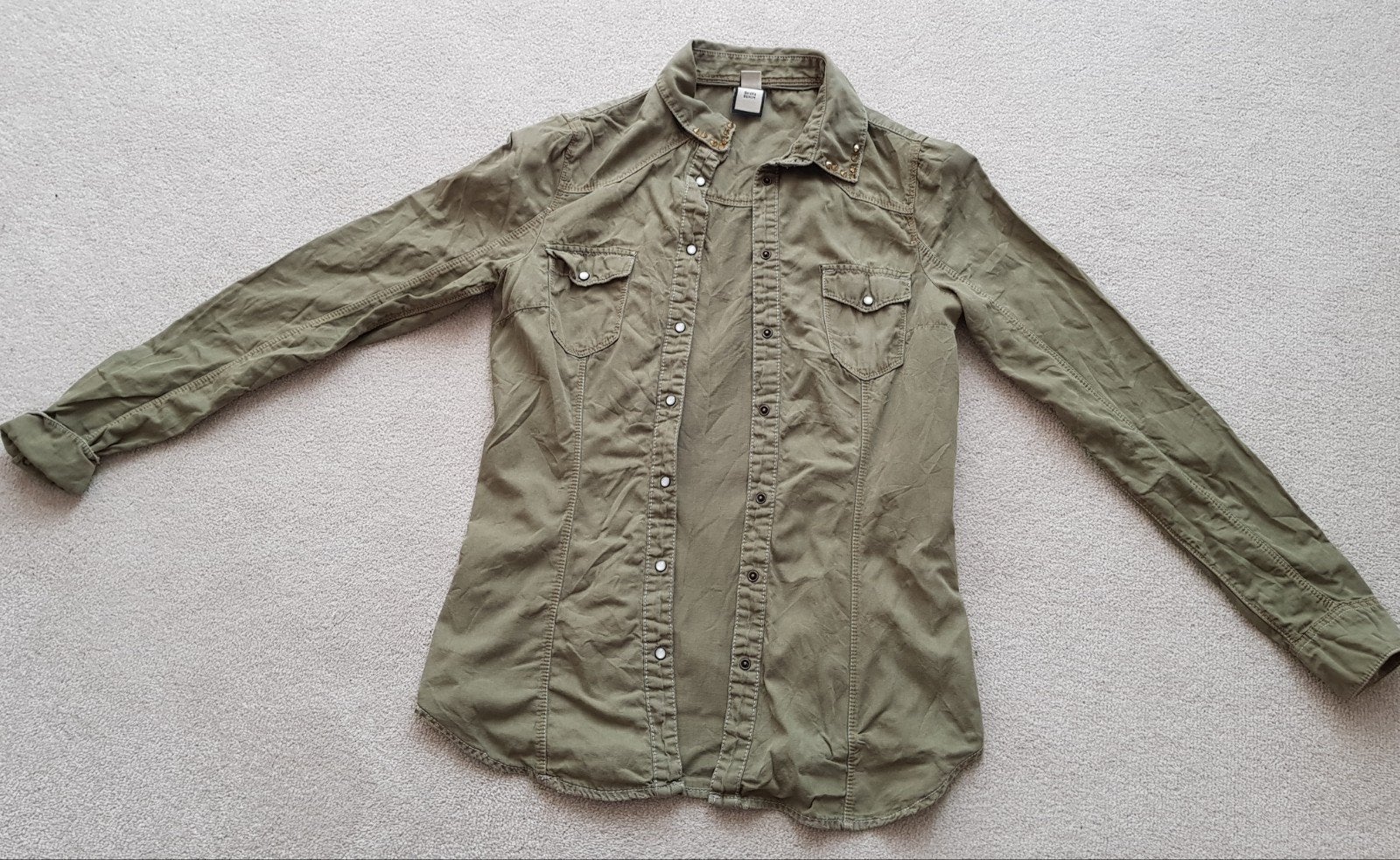 Blouse leger groen maat s bershka dames kleding blouses, Verzenden, Bershka, Zo goed als nieuw, Maat 36 (S)