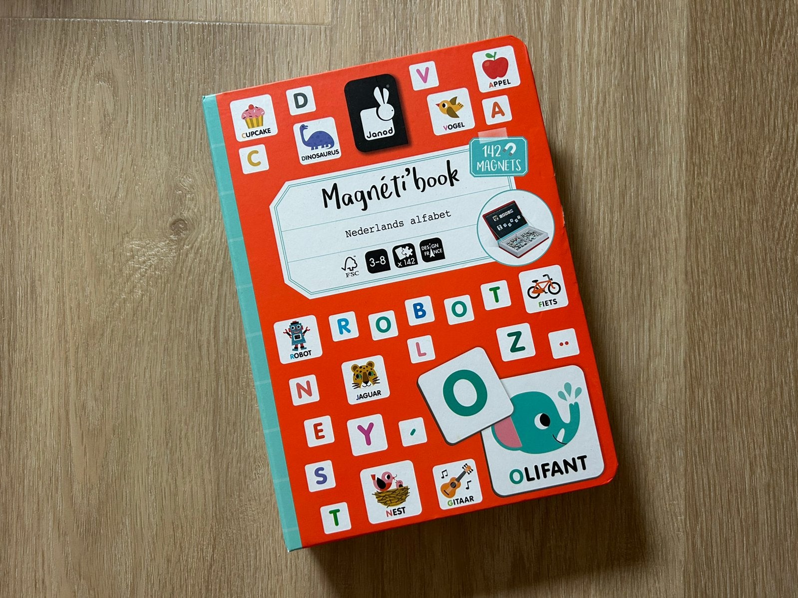 Janod Magnetibook - Nederlands alfabet, Ophalen of Verzenden, Zo goed als nieuw