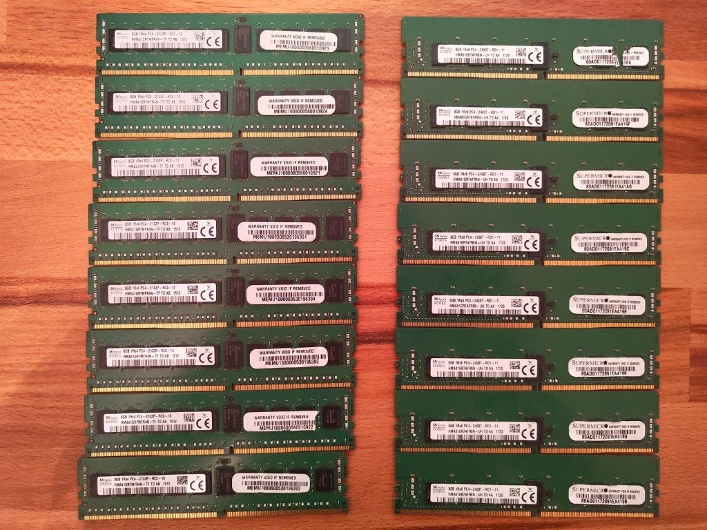 16x 8GB SK hynix DDR4 ECC PC4-2133P / PC4-2400T, 128GB total, Gebruikt, Server, DDR4, Ophalen of Verzenden
