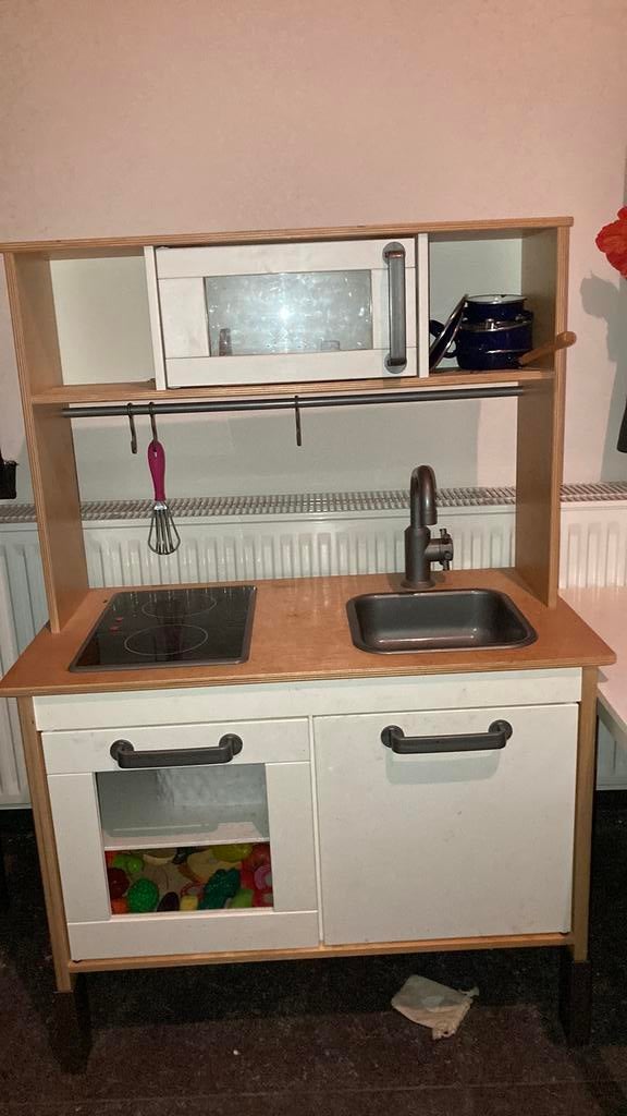 Complete speelkeuken, Ophalen, Zo goed als nieuw, Hout, Speelkeuken