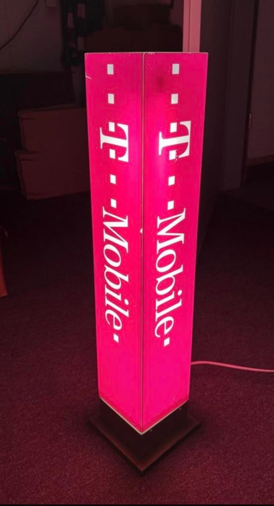 T-Mobile Lichtbak - Unieke Decoratie, Ophalen of Verzenden