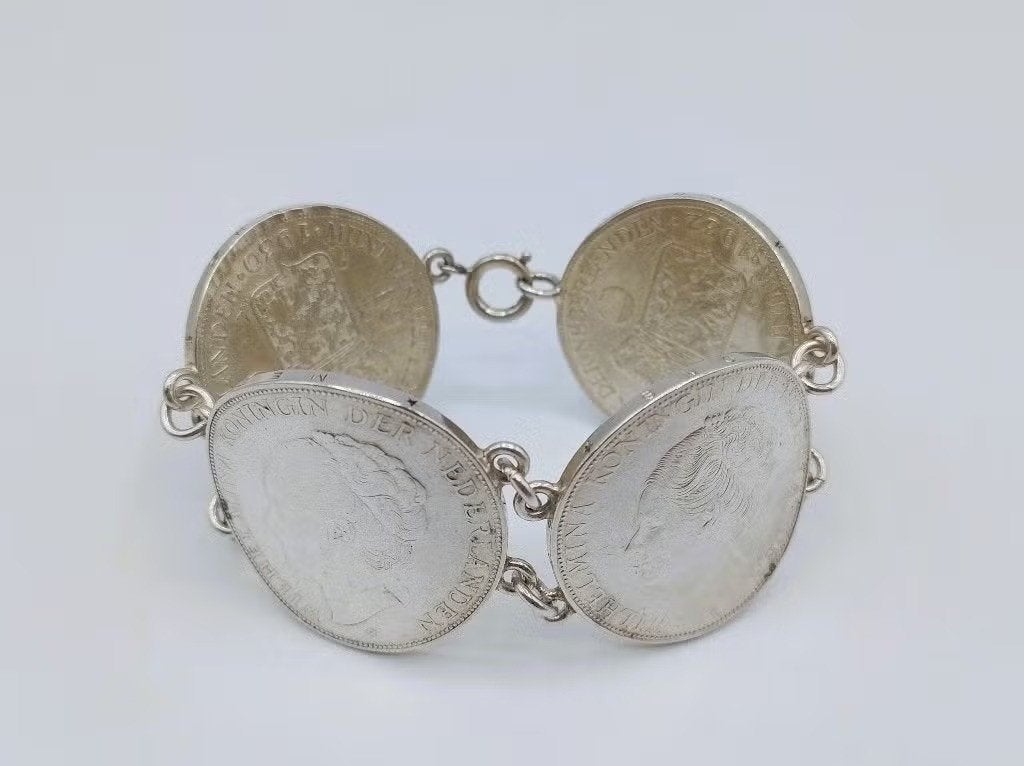 Zilveren armband van 4 Wilhelmina rijksdaalders, 19 cm, Gebruikt, Info@zilverwebsite.nl, Verzenden, Zilverwebsite.nl