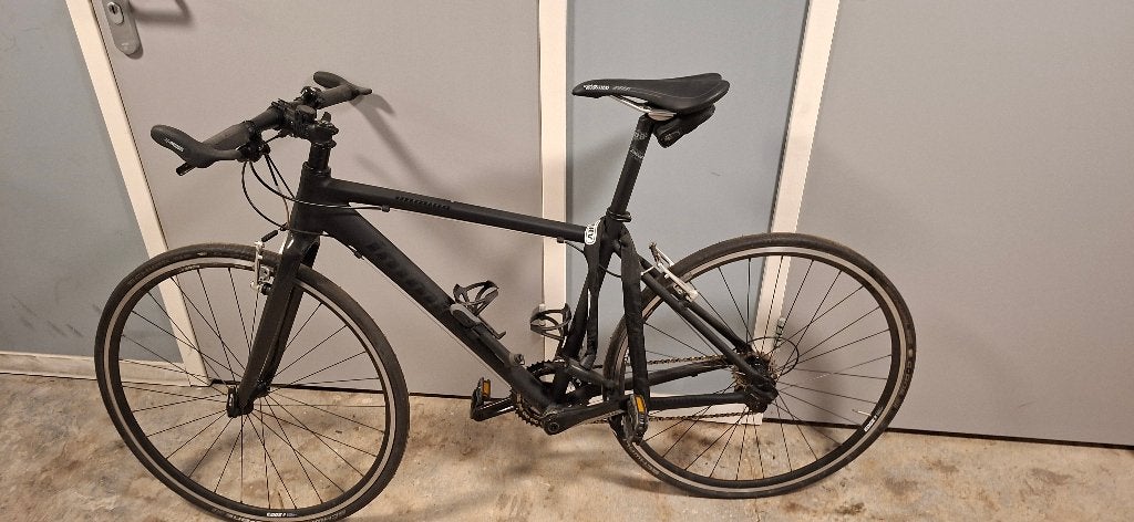 sportfiets samengesteld door Imming Bikes, 26 inch, Velgrem, 49 tot 53 cm, Zo goed als nieuw