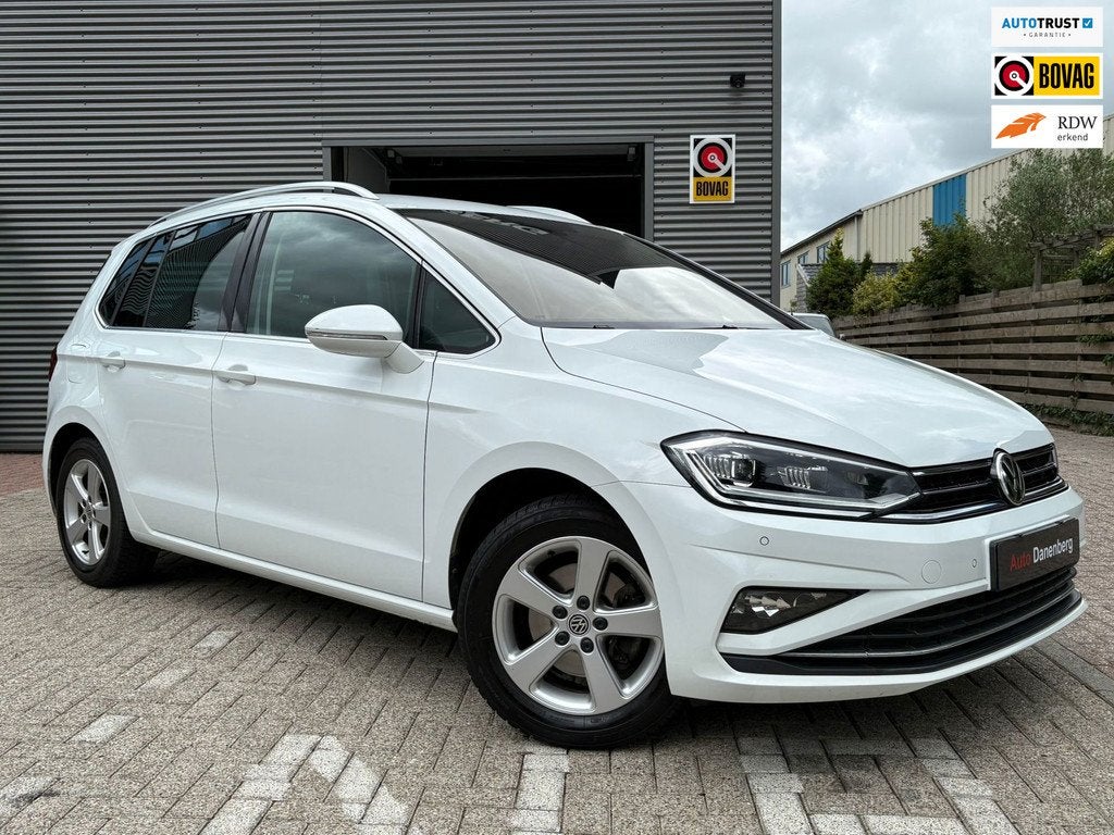 Volkswagen Golf Sportsvan 1.5 TSI ACT Highline Edition NIEUW, Stof, 1498 cc, 4 cilinders, 150 pk