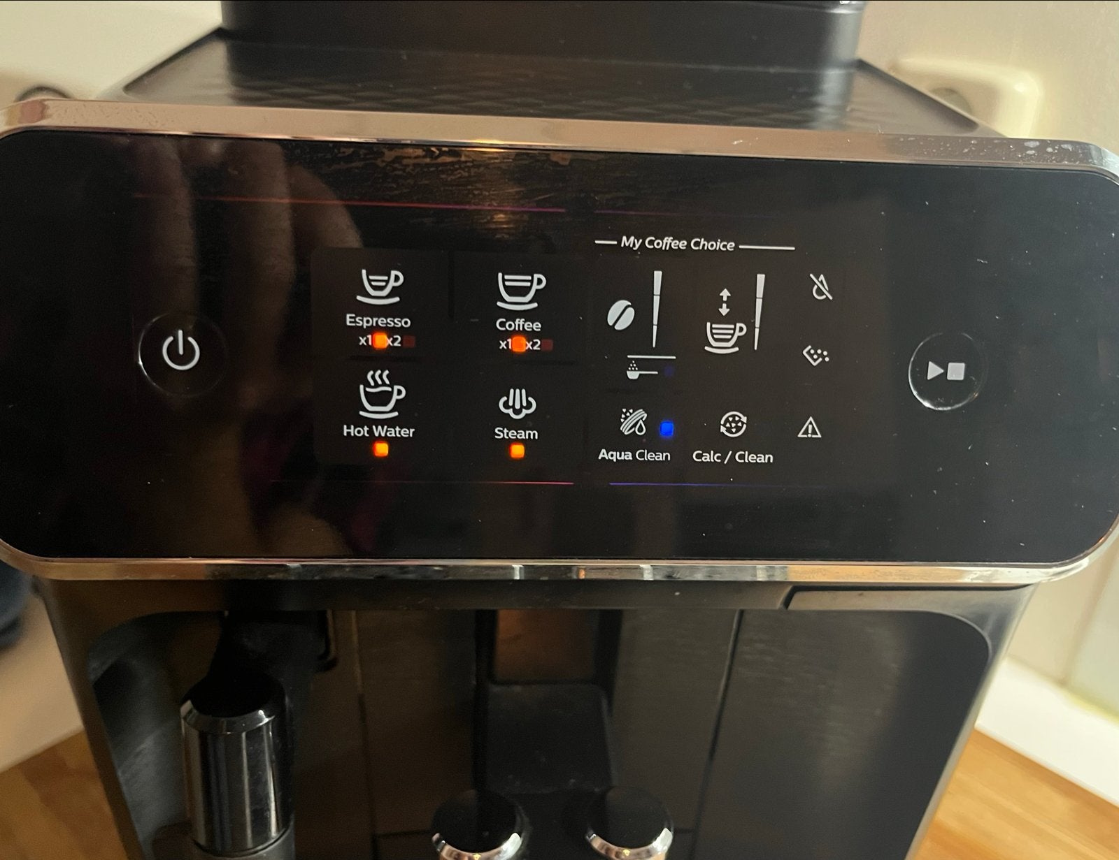 Foto 4 van Philips 2200 series volautomatische espressomachine