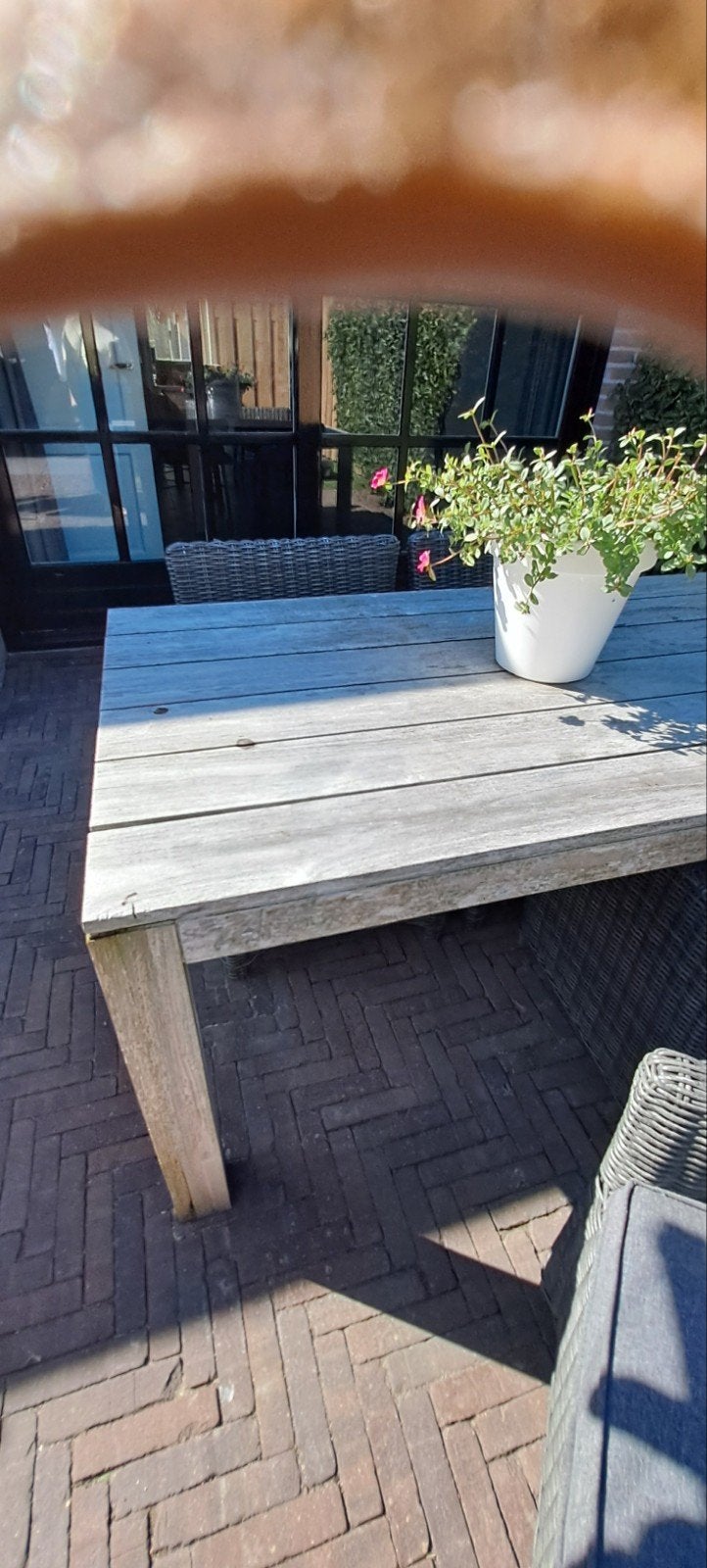 Tuinset met houten tafel en wicker stoelen, Ophalen, 4 zitplaatsen, Gebruikt, Tuinset