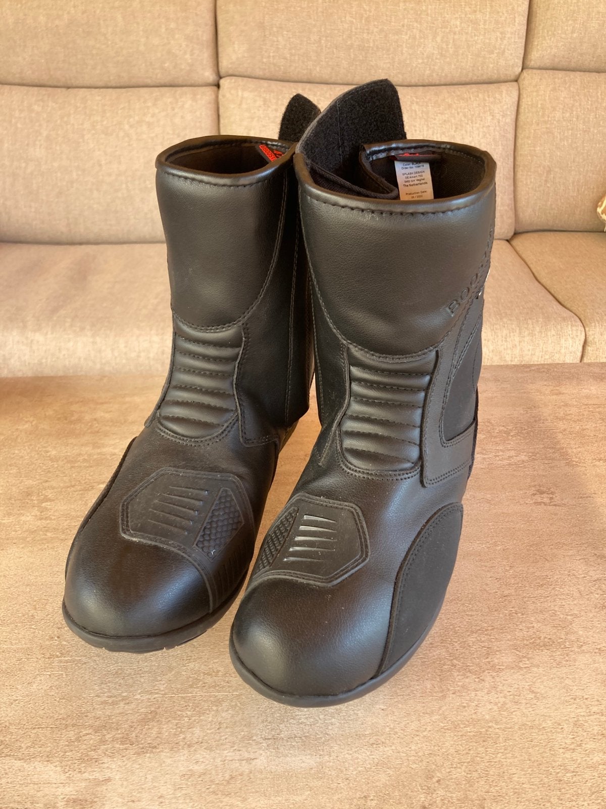Mooie Booster motorlaarzen. Niet gedragen, dus als nieuw., Motoren, Kleding | Motorkleding, Ophalen of Verzenden, Tweedehands