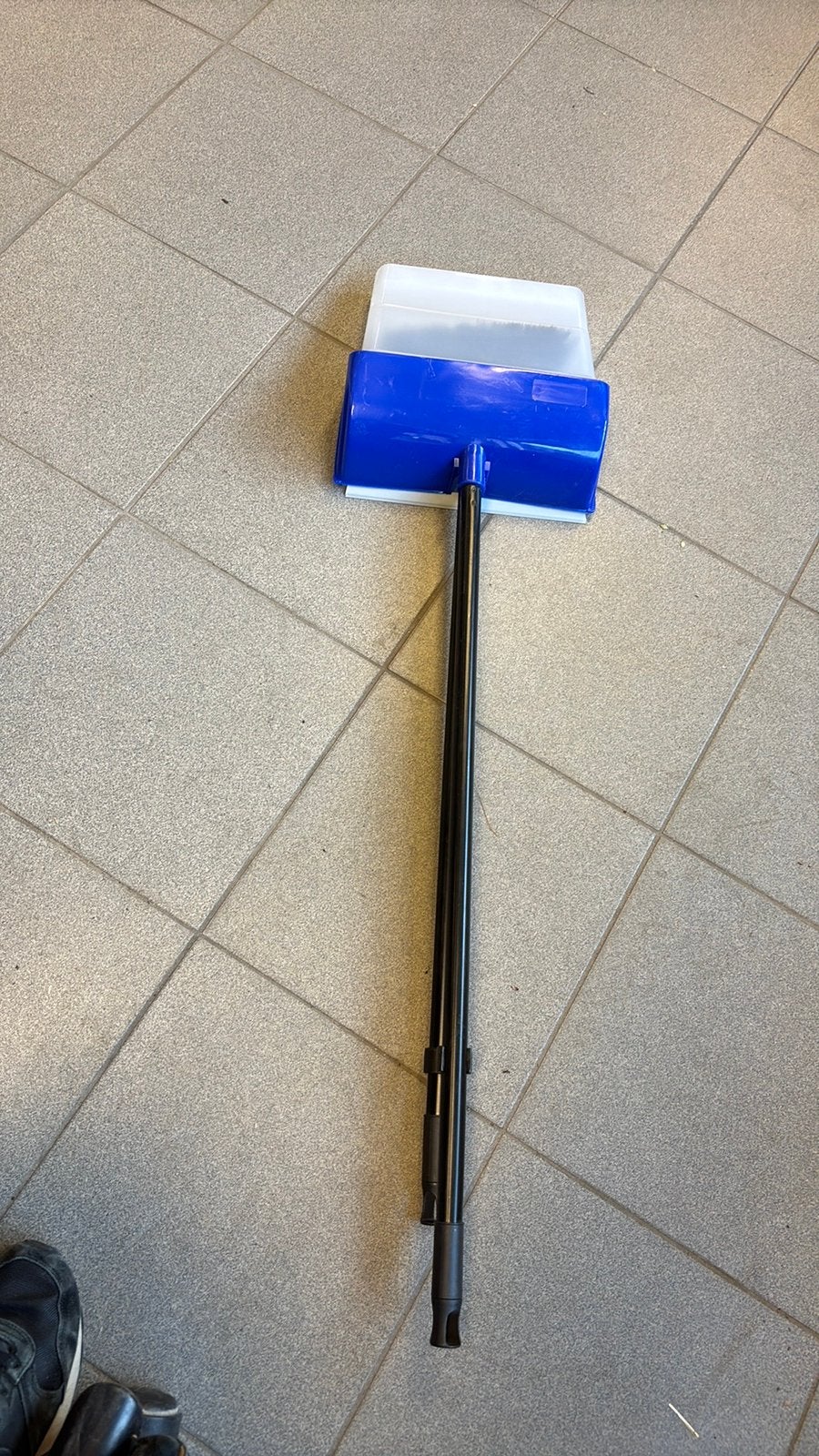 Talen Tools: Stoffer en Blik met lange steel, Ophalen