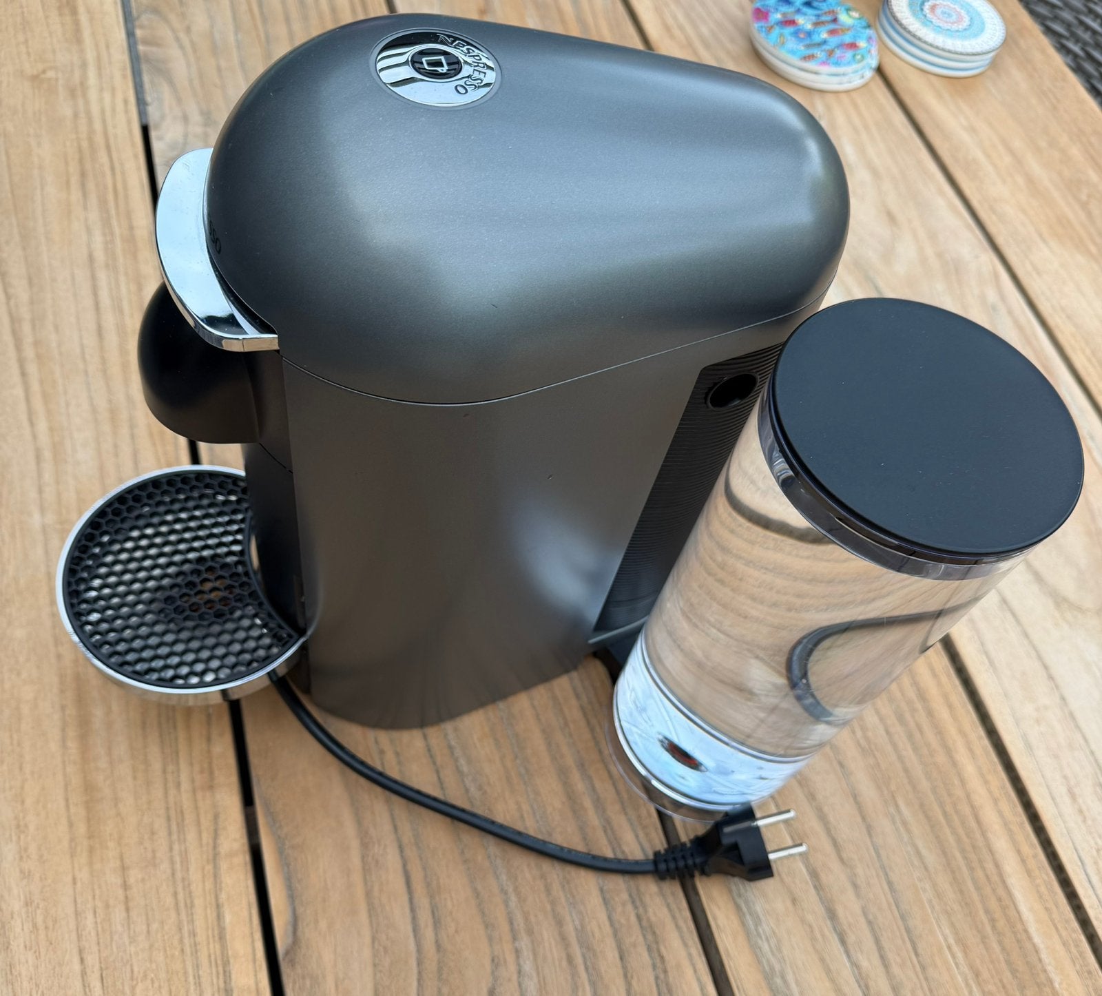 Nespresso vertuo, Gebruikt, 10 kopjes of meer, Koffiemachine, Ophalen of Verzenden
