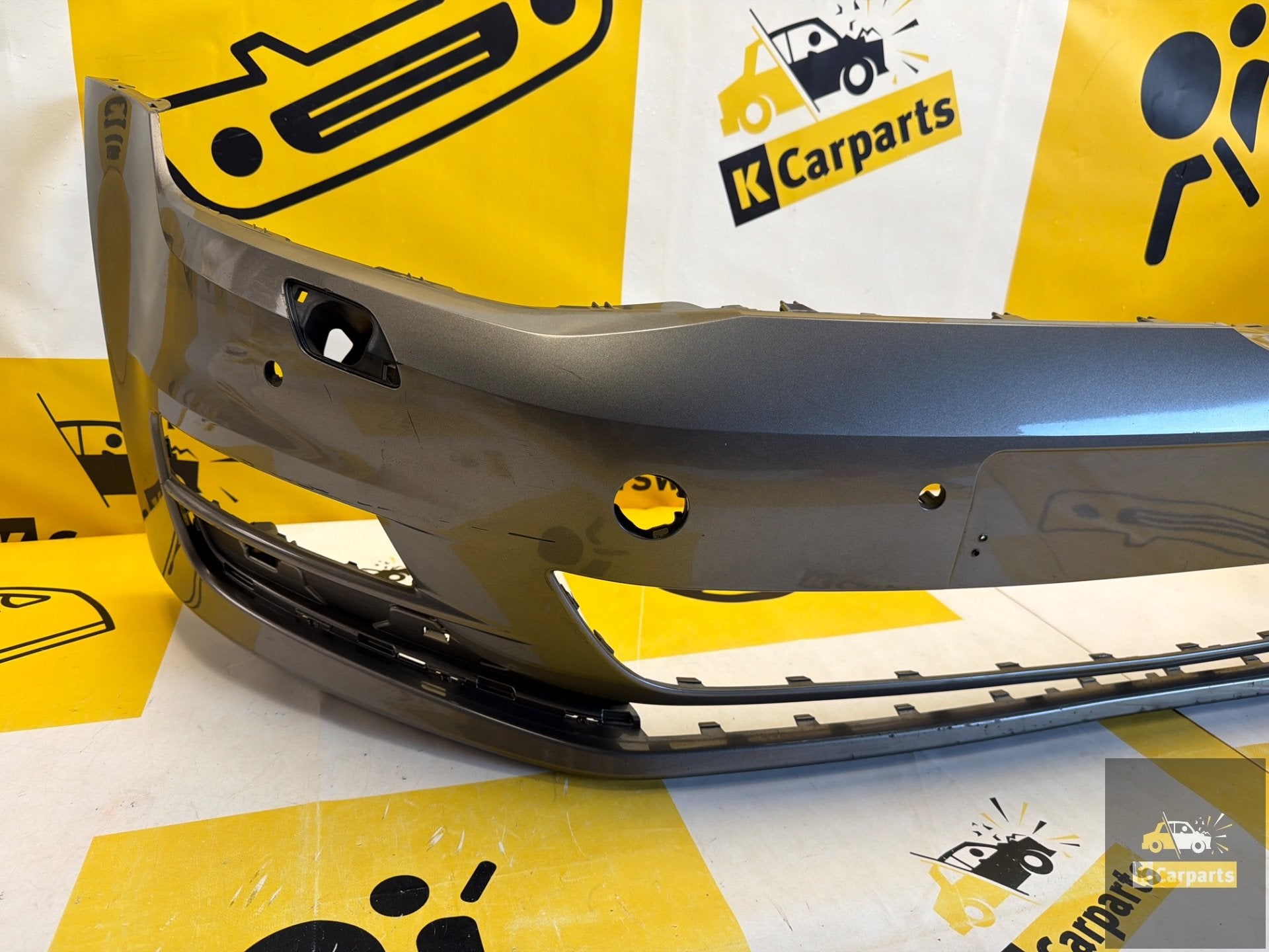 Voorbumper Volkswagen Golf 7 6xPDC KLS 5G0807221AL Bumper, Gebruikt, Volkswagen AG, Bumper, Berliner Ring 2
38440  Wolfsburg, DE