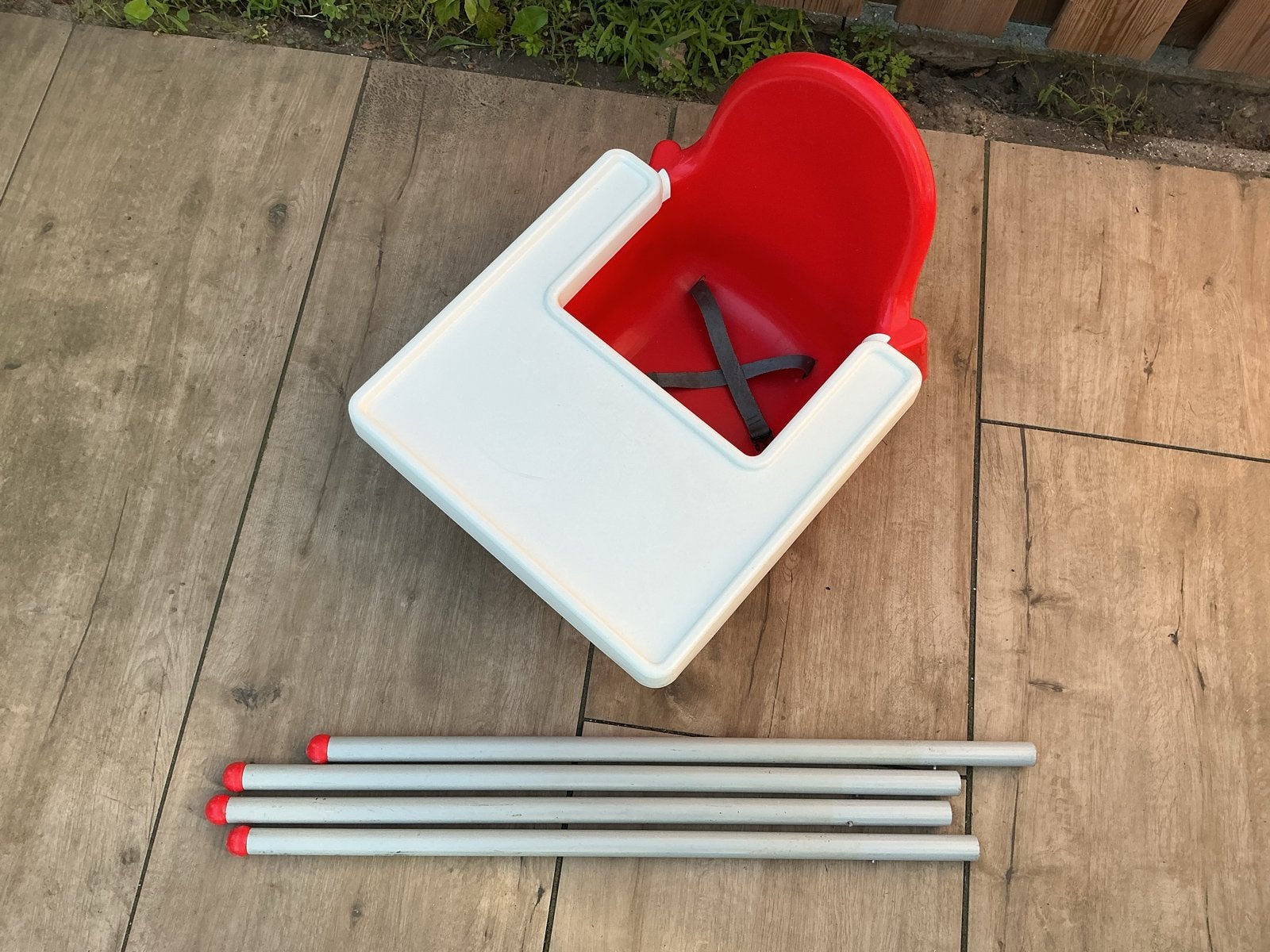 IKEA Antilop kinderstoel rood met blad en riempjes, Ophalen, Gebruikt, Overige typen, Afneembaar eetblad