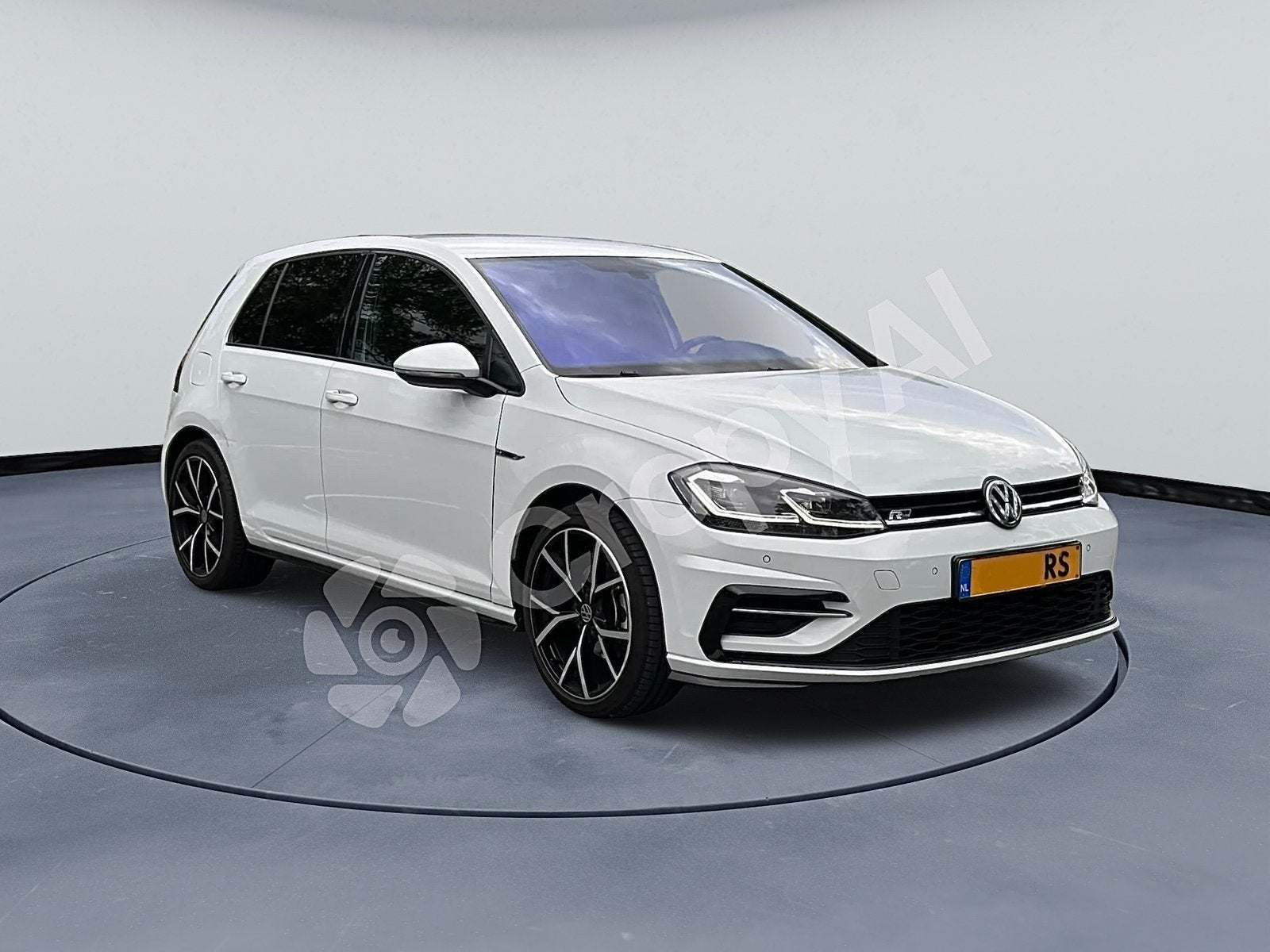 Volkswagen Golf 7.5 R Line 1.4 TSI 150Pk DSG Trekhaak APK, Auto's, Euro 6, 4 cilinders, Alcantara, Wit