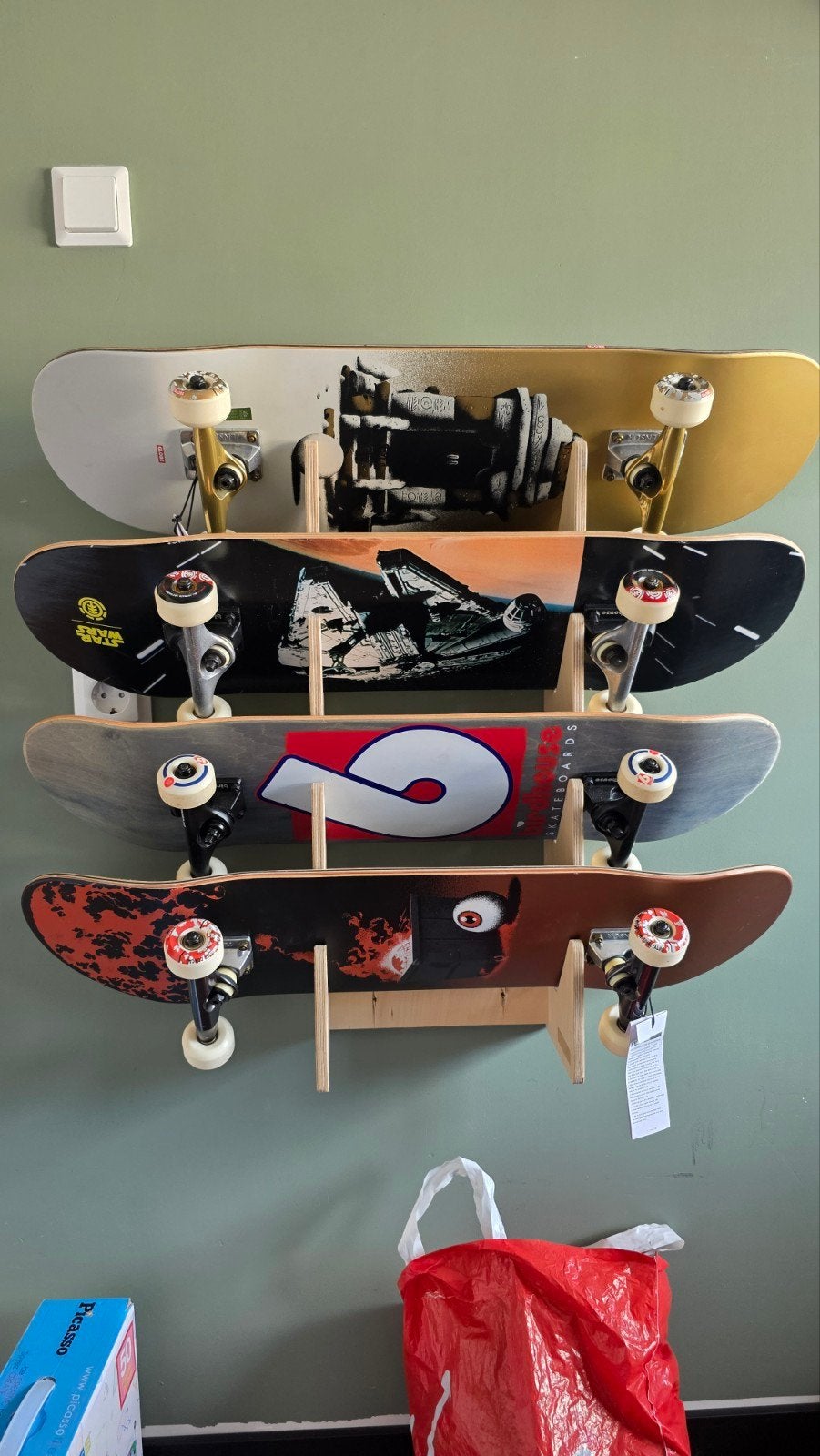 Diverse Skateboards: Globe, Element Star Wars & Birdhouse, Sport en Fitness, Skateboarden, Ophalen of Verzenden, Nieuw, Skateboard