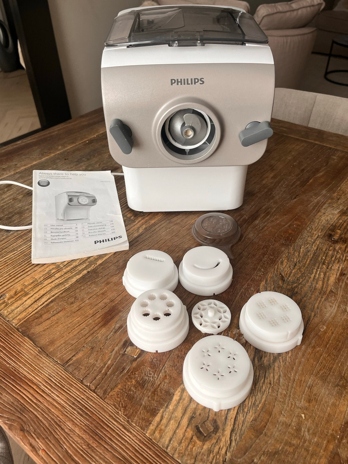 Philips Pastamaker met diverse opzetstukken, 1 tot 2 liter, Ophalen, Zo goed als nieuw, 1 snelheid