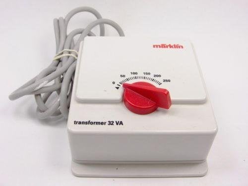 Märklin HO 6647 Transformator 32V Veiligheidstransformator, Ophalen of Verzenden, Zo goed als nieuw, Analoog, Märklin