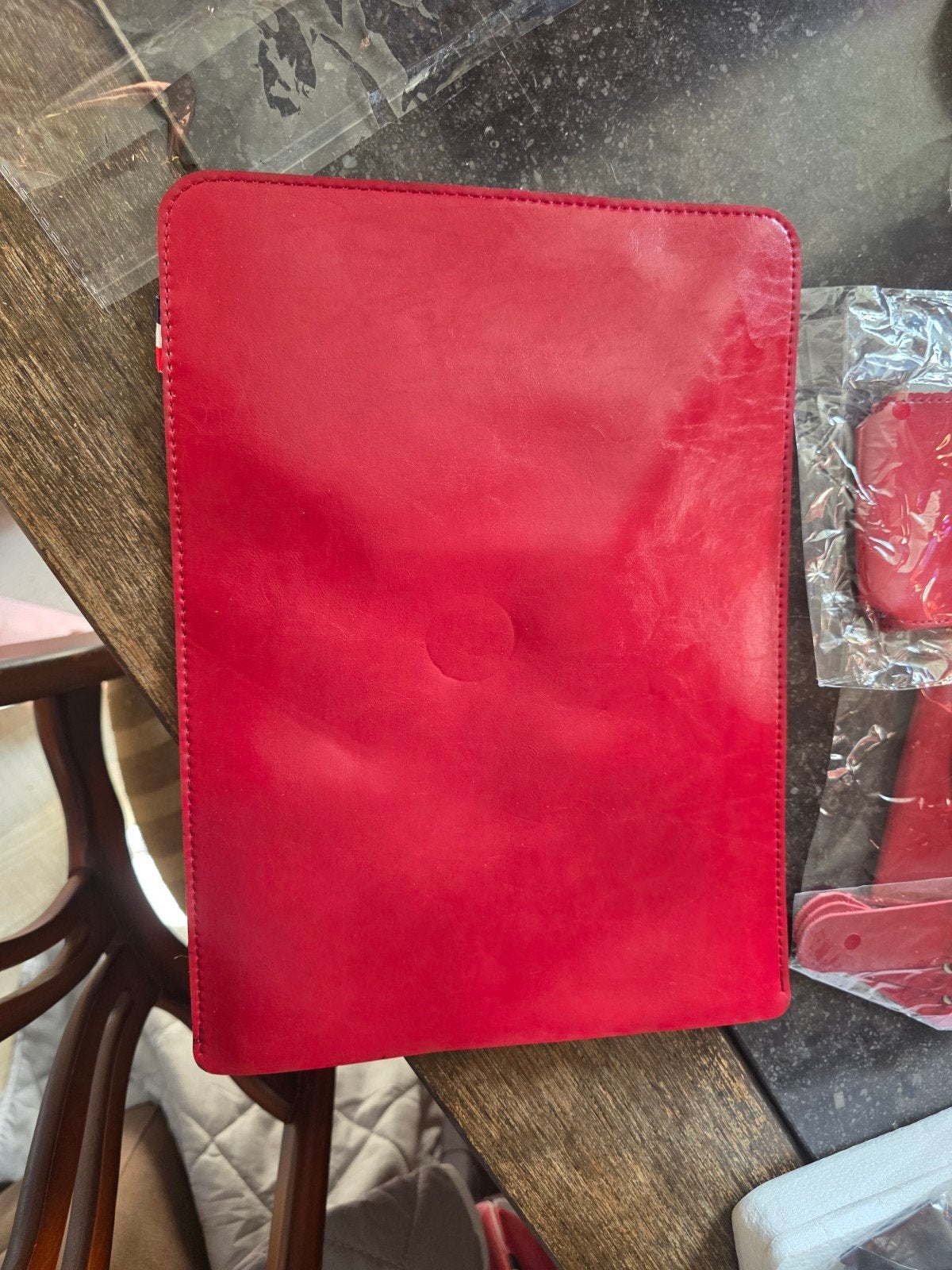 Rode laptophoes met accessoires - Nieuw, Computers en Software, Ophalen of Verzenden, 13 inch, Nieuw