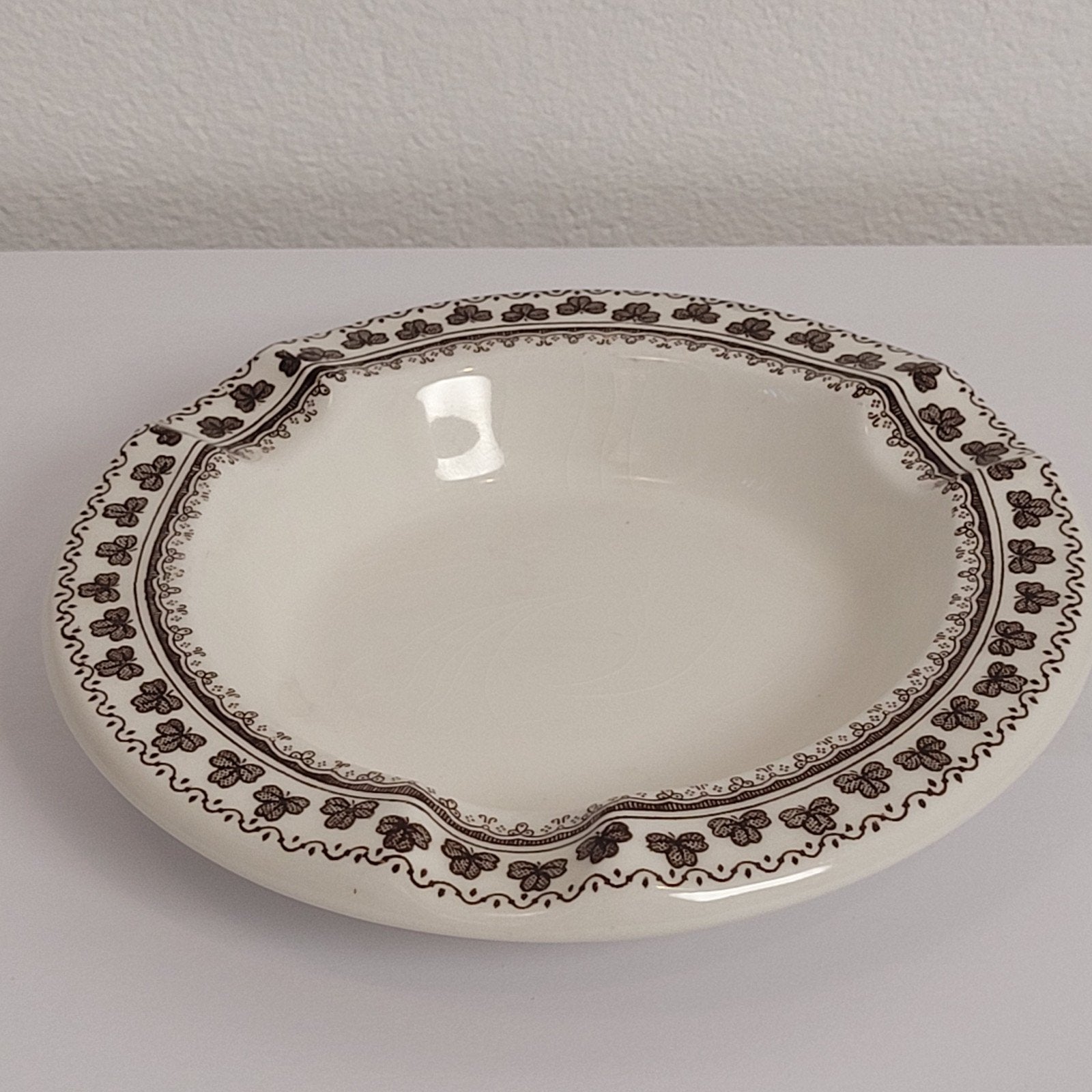Adams Sharon asbak schotel English Ironstone 14 cm, Verzamelen, Ophalen of Verzenden, Zo goed als nieuw, Asbak