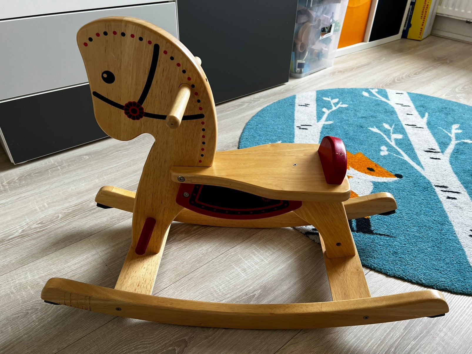 Houten hobbelpaard, Ophalen, Gebruikt