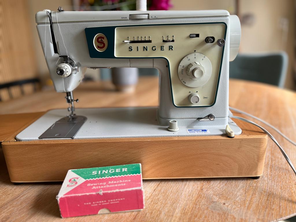 Vintage Singer Naaimachine met Koffer - Goede Staat, Ophalen, Gebruikt, Naaimachine, Singer
