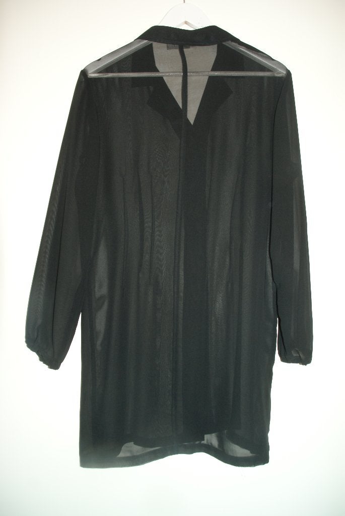 Te koop: Blouse Peppercorn, maat M, zwart, iets transparant, Maat 38/40 (M), Zwart, Ophalen of Verzenden, Zo goed als nieuw