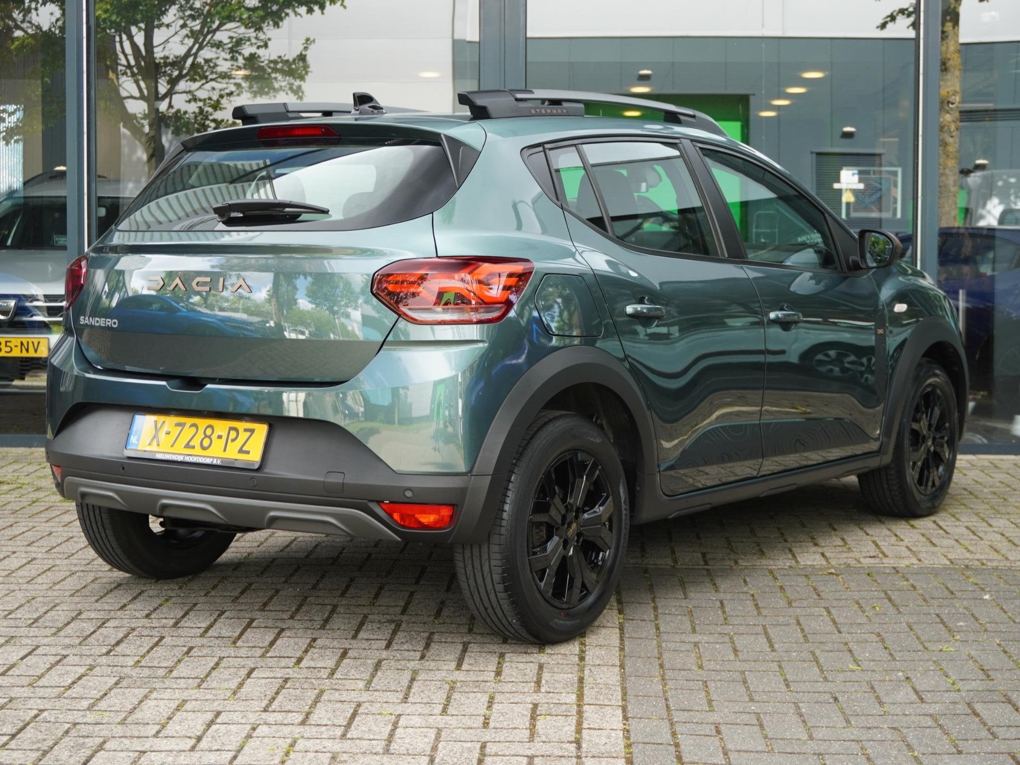 Dacia Sandero Stepway TCe 90 Extreme AUTOMAAT / 1E EIGENAAR, Auto's, Dacia, Stof, 49 €/maand, Origineel Nederlands, 19 km/l
