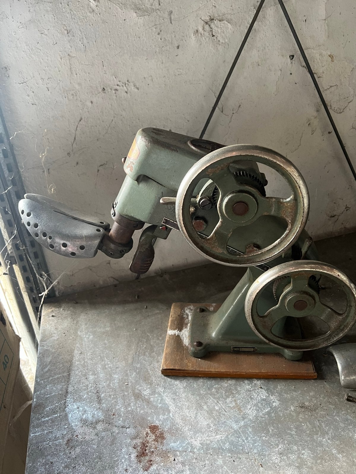 Antieke oprek machine voor schoenen, Antiek en Kunst, Ophalen