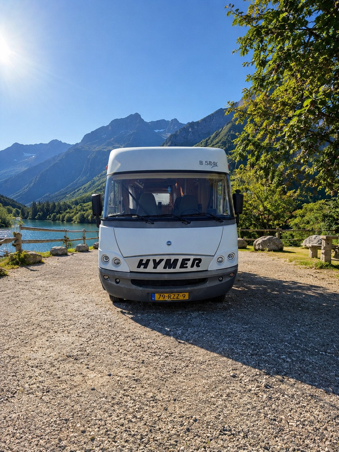 Hymer B584 2.8 JTD integraal 08-2004 142.900 km, Integraal, Ringverwarming, 7 tot 12 maanden geleden, Afzuigkap