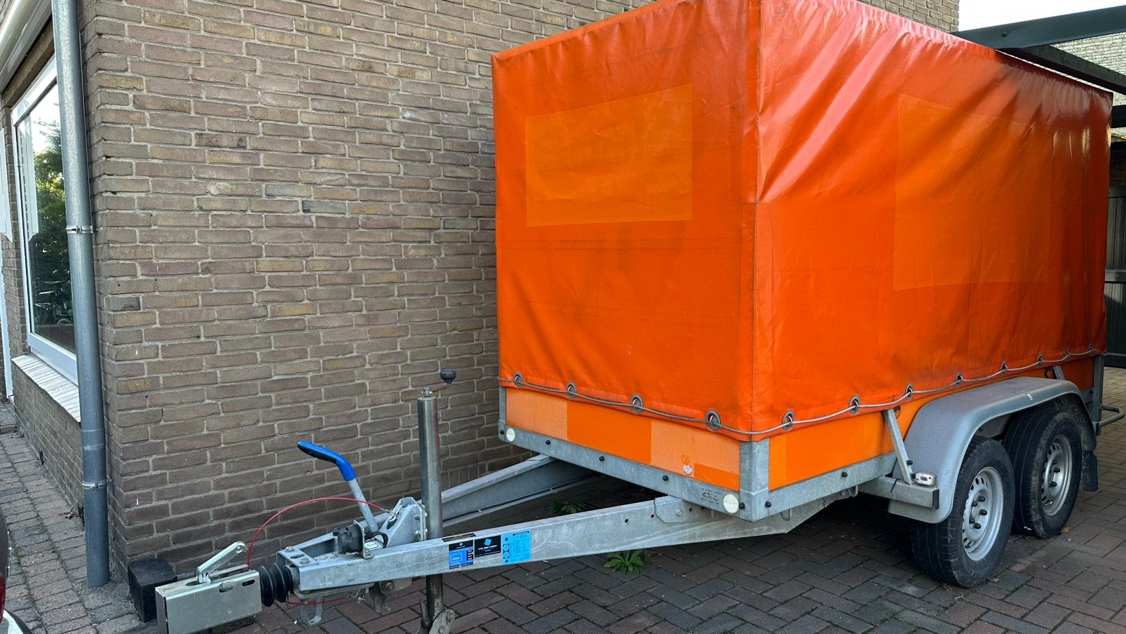 Atec aanhangwagen met huif uit 2018 en 2000kg laadvermogen, Ophalen, Gebruikt