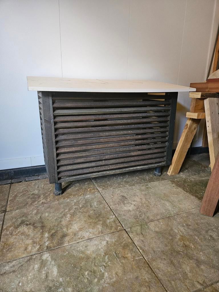 Robuuste hardhouten airco ombouw met Keralit afdekking, Witgoed en Apparatuur, Airco's, Ophalen