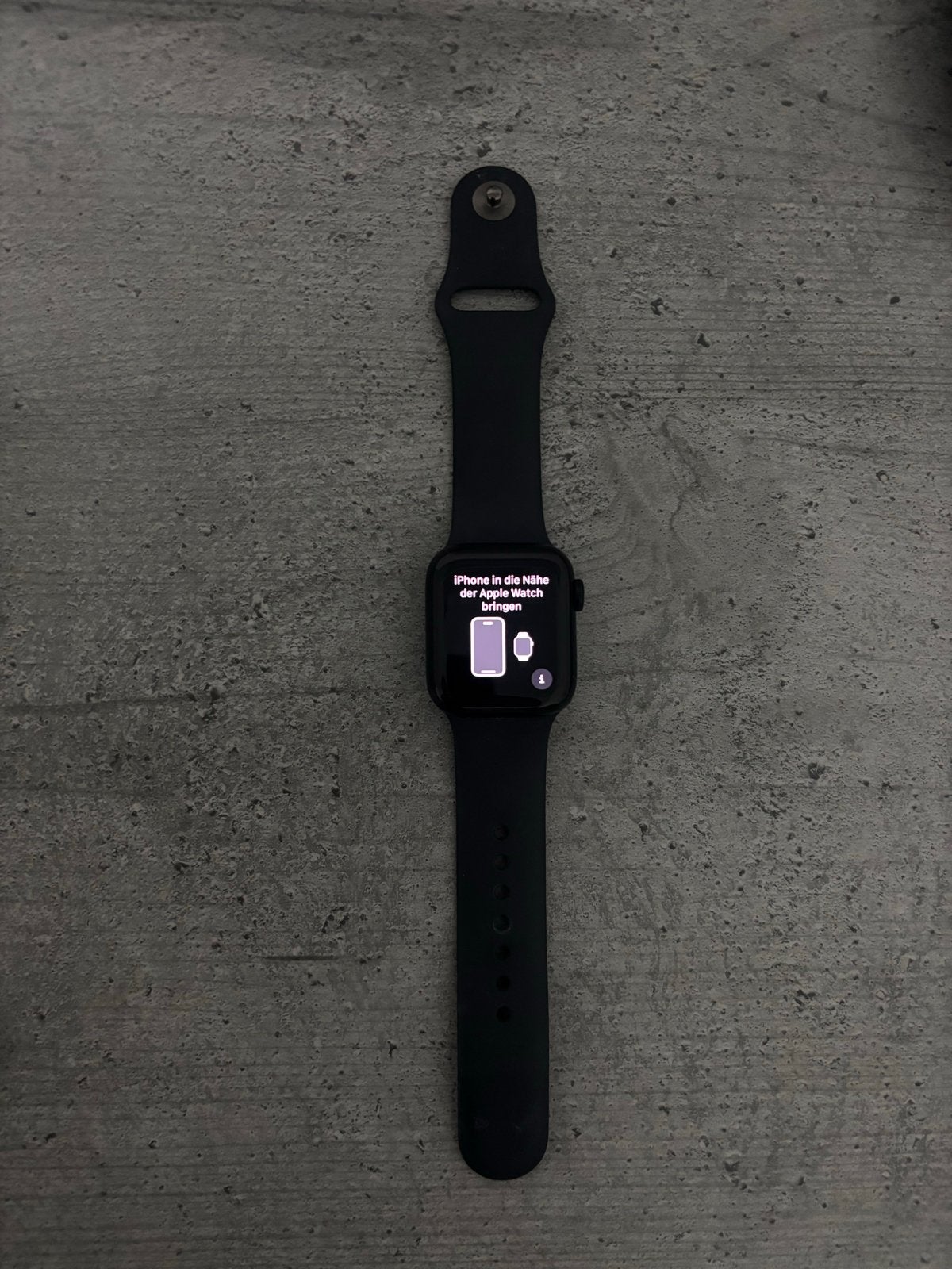 Apple Watch SE 2022 40mm Midnight - Zo goed als nieuw, Sieraden, Tassen en Uiterlijk, Smartwatches, Ophalen, Zo goed als nieuw