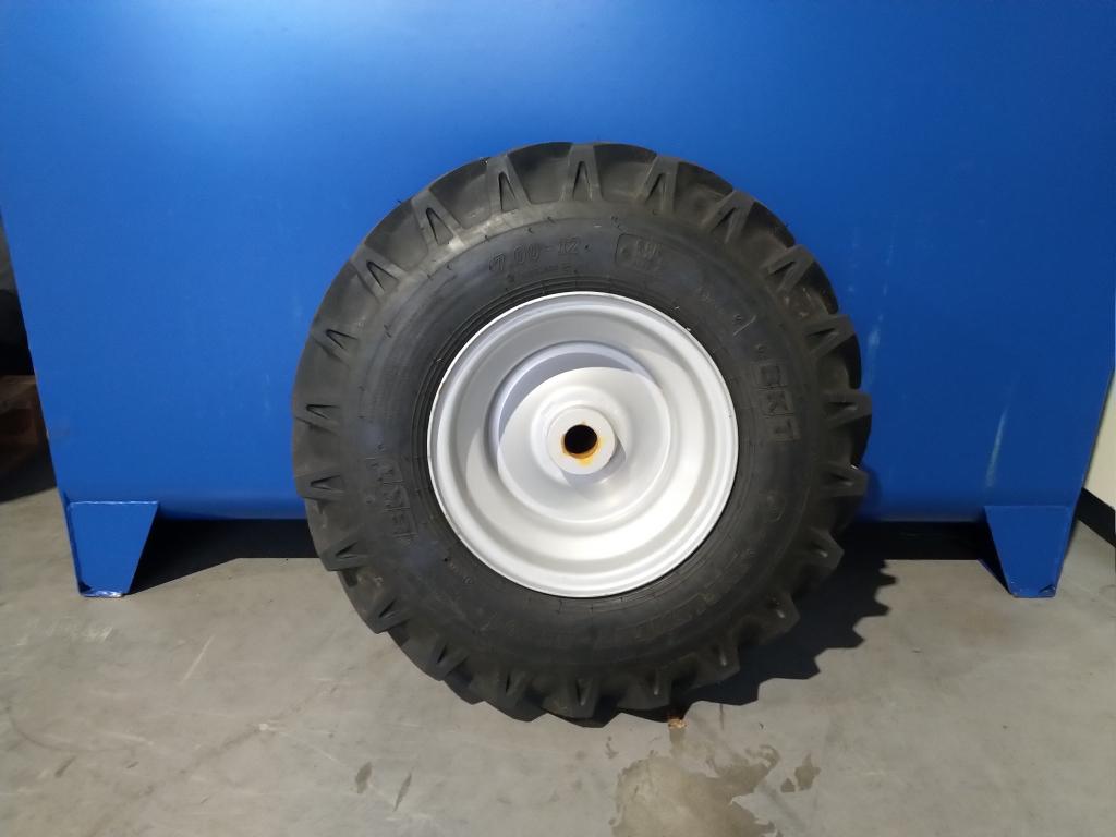 7.00 - 12 BKT band met velg, Zakelijke goederen, Niet ingevuld, Niet ingevuld, Niet ingevuld