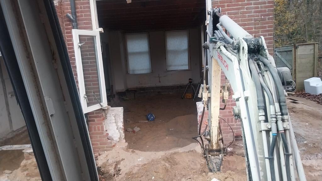 Graafwerk Knijperauto afvoer grond zand puin groenafval., Tuin en Terras, Zand, Ophalen of Verzenden, Overige typen