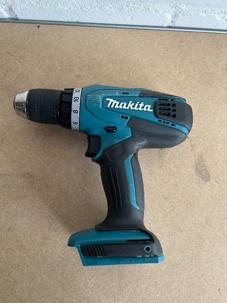 Makita body accuboor, Doe-het-zelf en Verbouw, Gereedschap | Boormachines, Gebruikt, Variabele snelheid, Ophalen of Verzenden