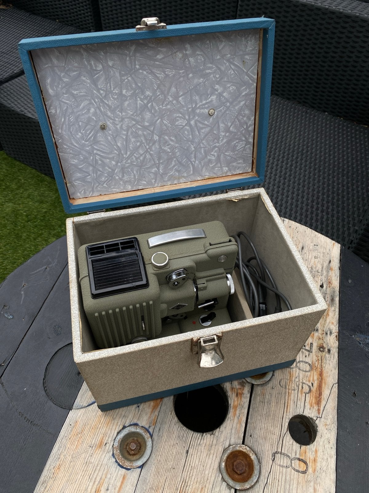 Vintage Eumig P8 filmprojector - Niet getest, Ophalen