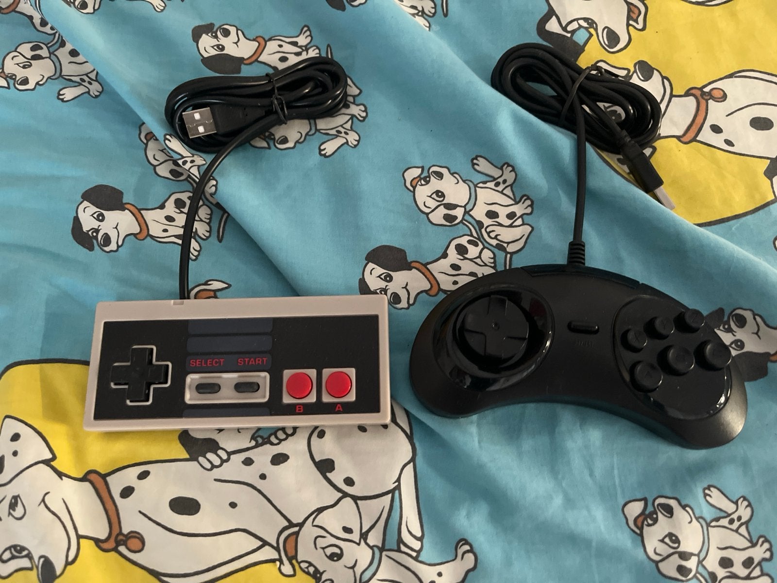 Retro USB Game Controllers (NES & Sega Stijl), Ophalen of Verzenden, Zo goed als nieuw, PC, Overige typen