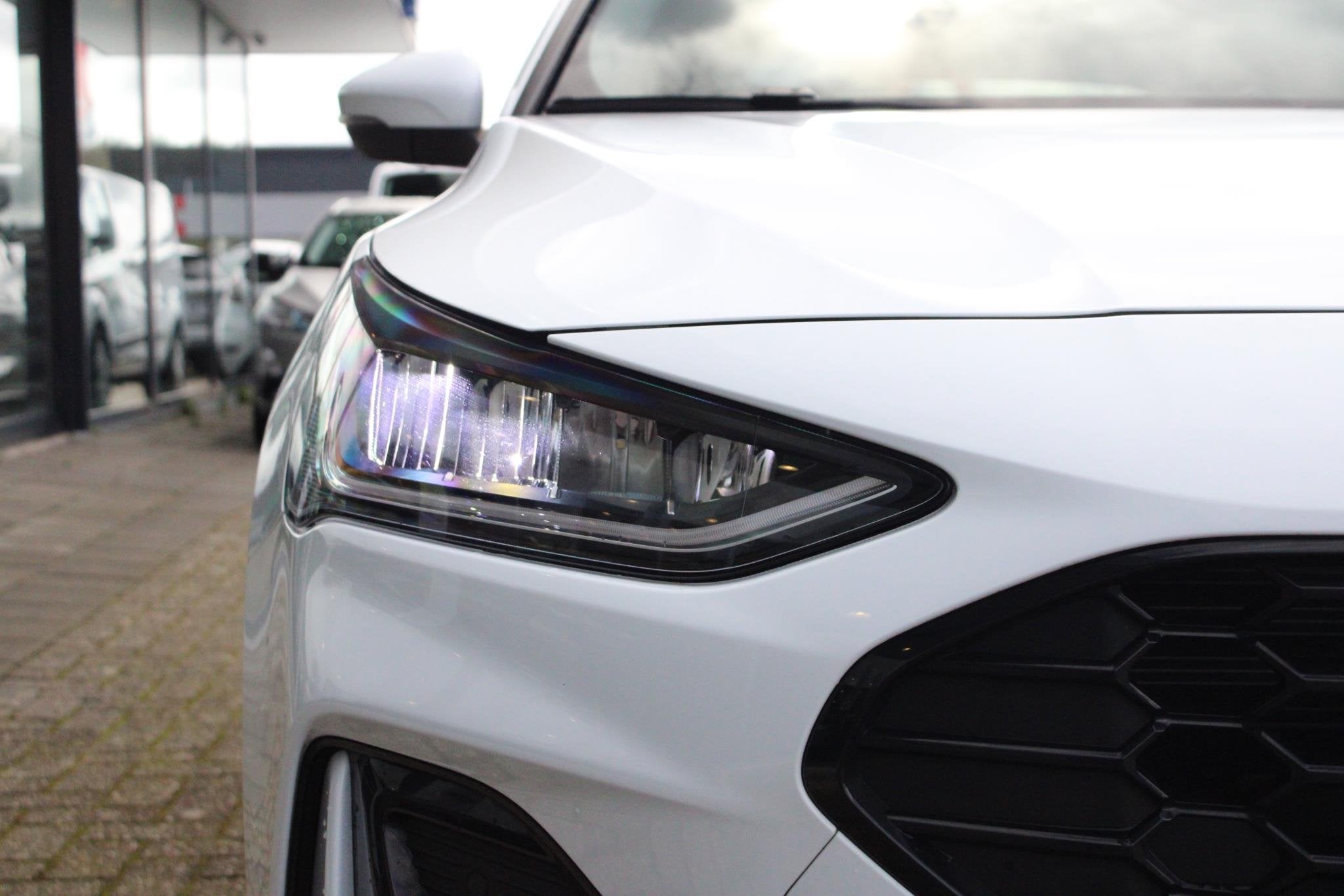 Ford Focus 1.0 EcoBoost Hybrid ST-Line 125 pk | Led Koplampe, Gebruikt, 1337 kg, Wit, Origineel Nederlands