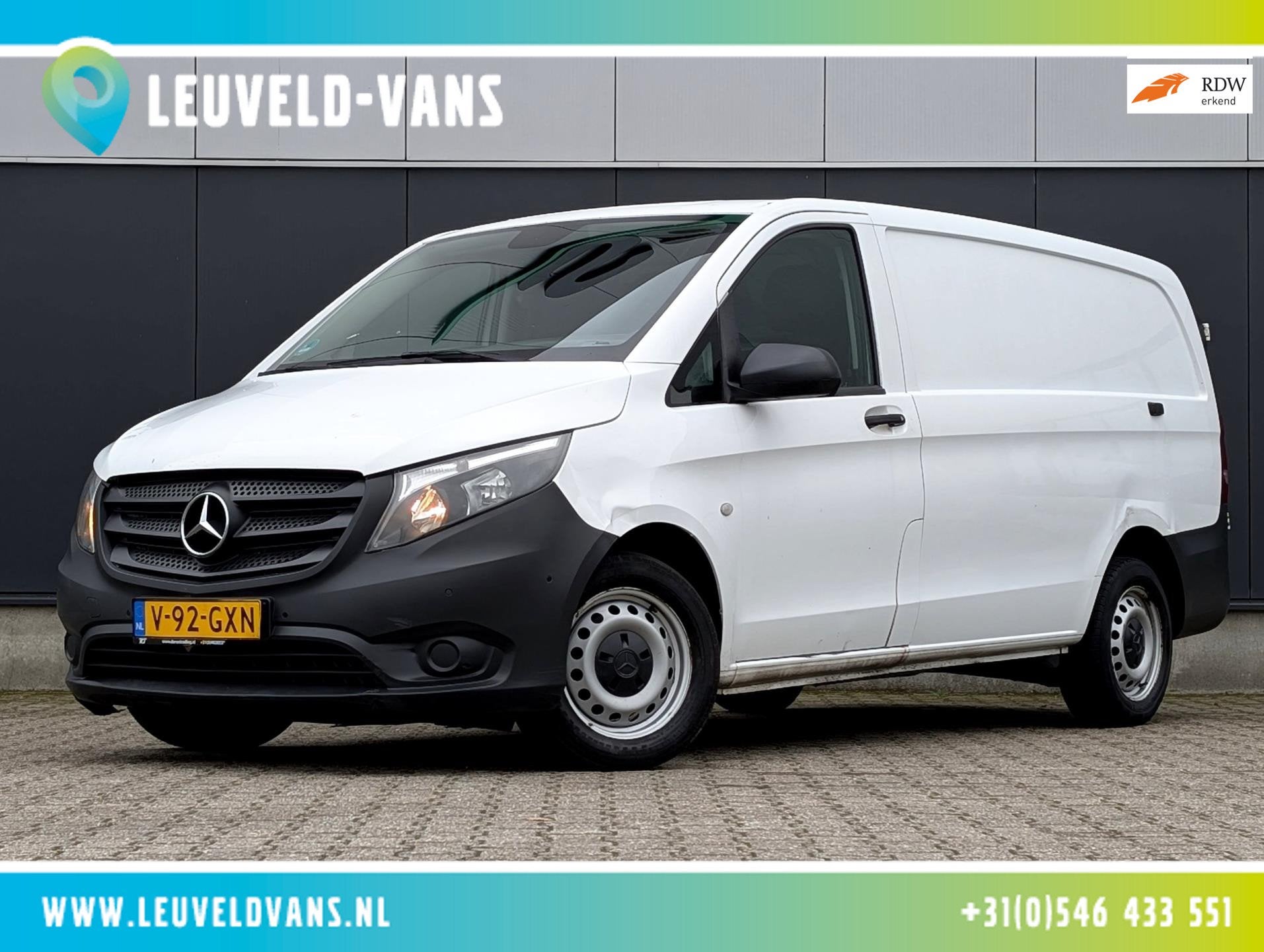 Mercedes-Benz Vito 116 CDI LANG AUT CRUISE AIRCO M-BUX PDC, Auto's, Automaat, Achterwielaandrijving, Gebruikt, Euro 6