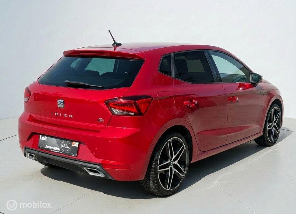 Seat Ibiza 1.0 TSI FR LED|VIRTUAL|ALCANTARA|AUTOMAAT|STOELVE, Auto's, Seat, Gebruikt, Zwart, 1072 kg, Ibiza