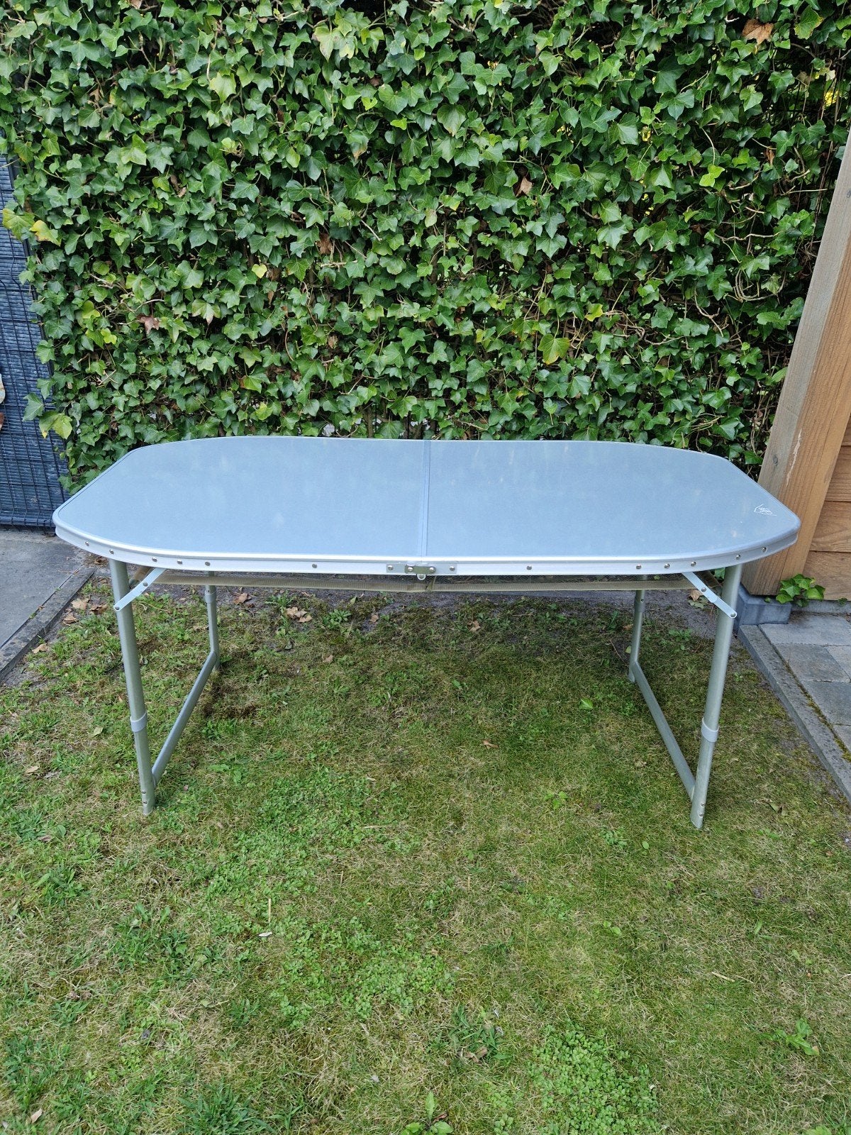 Grote opvouwbare campingtafel, Caravans en Kamperen, Kampeermeubelen, Ophalen, Gebruikt, Campingtafel