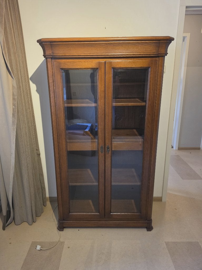 Mooie klassieke eiken vitrinekast / servieskast, Ophalen, Gebruikt, Met deur(en), 50 tot 100 cm