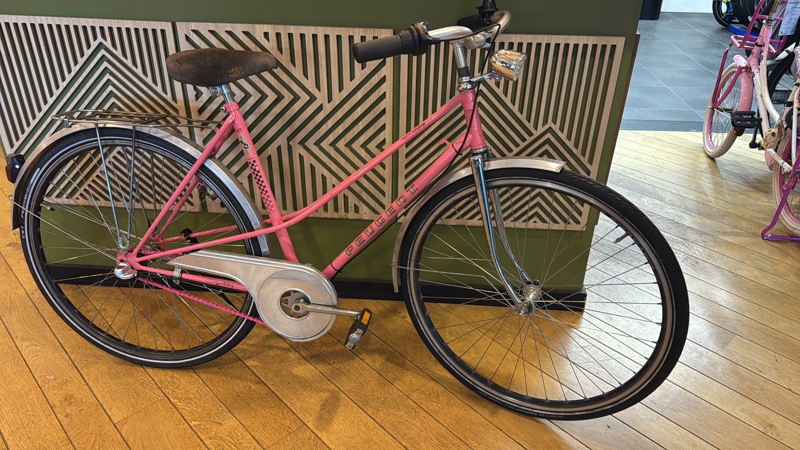 Peugeot retro bike 3 versnellingen fiets, Fietsen en Brommers, Overige merken, Versnellingen, Ophalen of Verzenden, Zo goed als nieuw