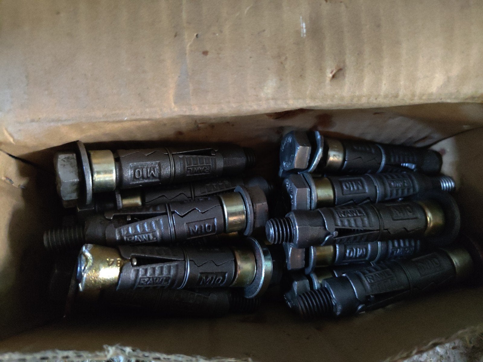 keilbouten m10 18stuks teab, Ophalen
