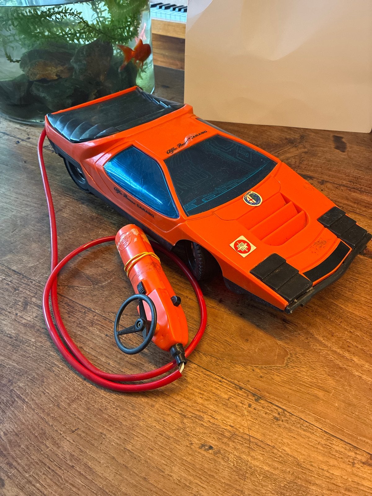 Vintage Alfa Romeo Carabo Speelgoedauto met Afstandsbedienin, Overige merken, Gebruikt, Auto, Groter dan 1:32