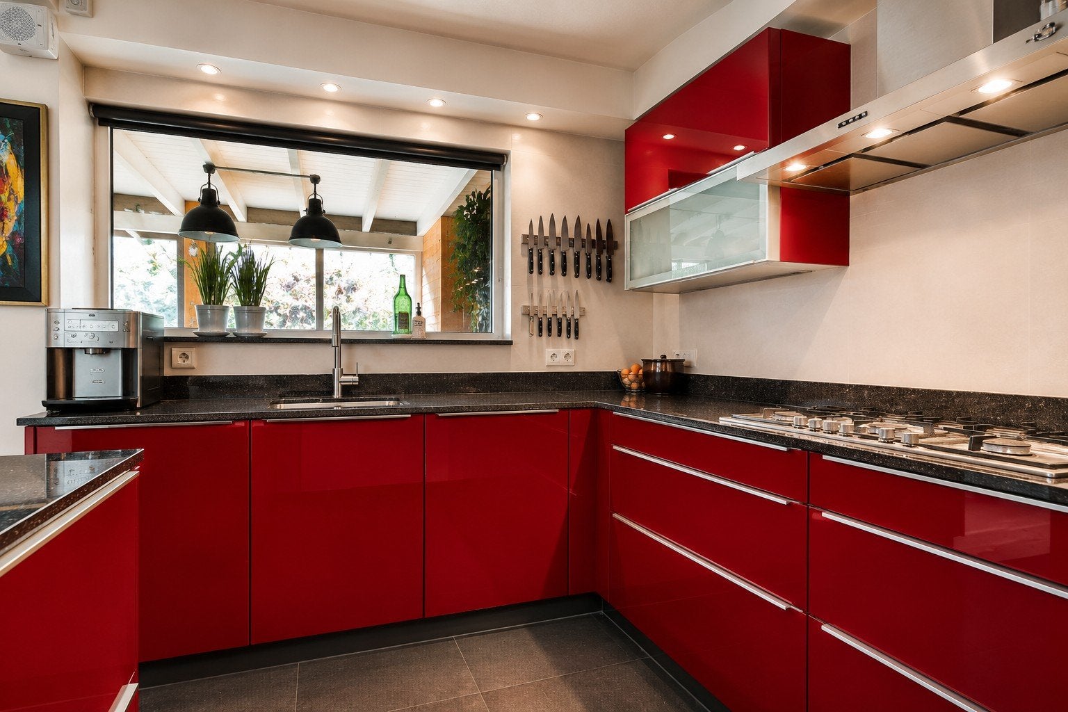 Moderne complete keuken incl. Siemens apparatuur en kookeila, Ophalen
