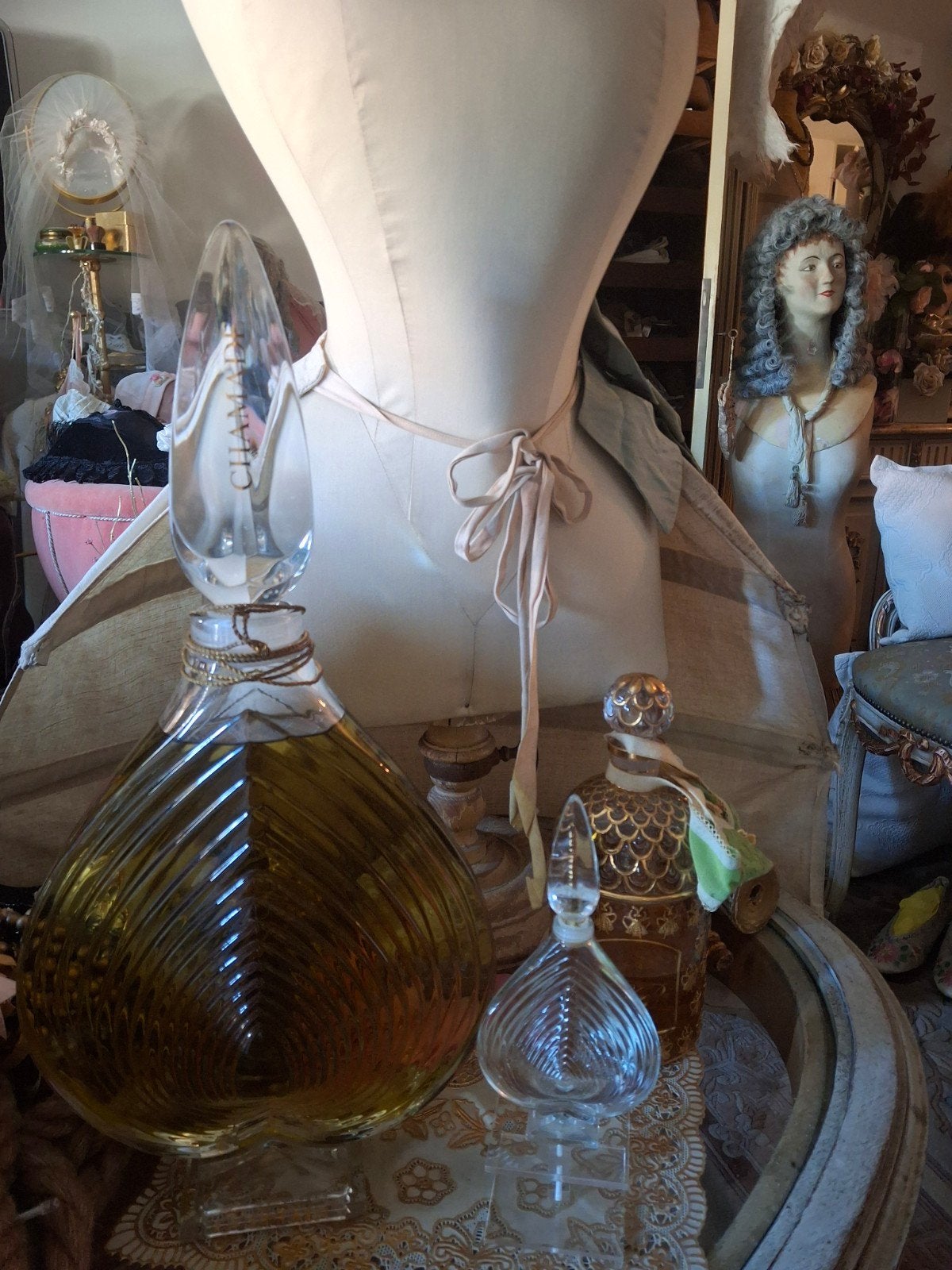Grote Dummy van Guerlain., Ophalen of Verzenden, Zo goed als nieuw, Parfumfles, Gevuld