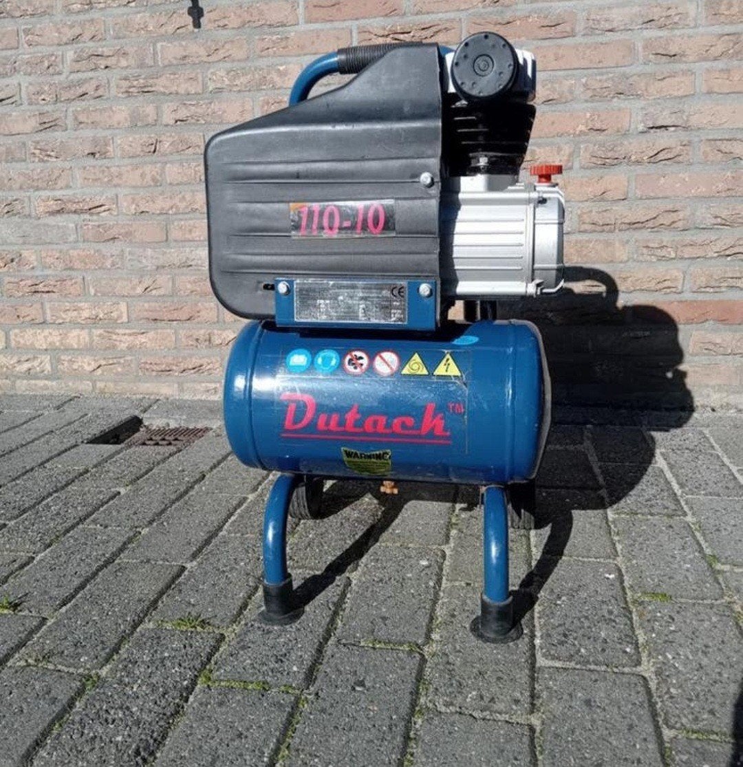 Dutack Compressor - 8bar, Minder dan 25 liter, Ophalen, Minder dan 200 liter/min, Mobiel