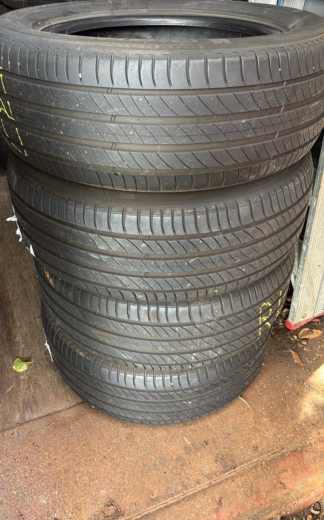 Zomerbanden Michelin 235/55r18 5.5 mm, Auto-onderdelen, 18 inch, Ophalen of Verzenden, 235 mm, Band(en)