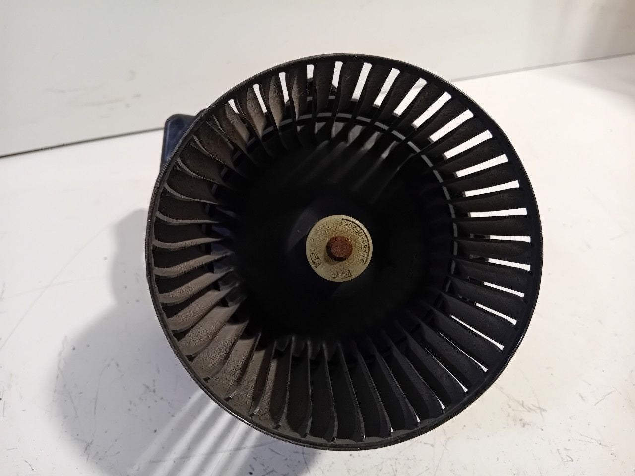 Kachel ventilator motor Toyota iQ, Auto-onderdelen, Onderdelen@venauto.nl, Van der Ven Autorecycling B.V., Gebruikt, Ettenseweg 76, 4706 PB Roosendaal, The Netherlands